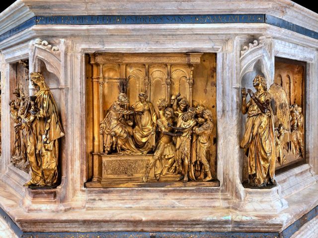 4. Lato con la Cattura del Battista di Lorenzo Ghiberti, dopo il restauro. Foto Bruno Bruchi